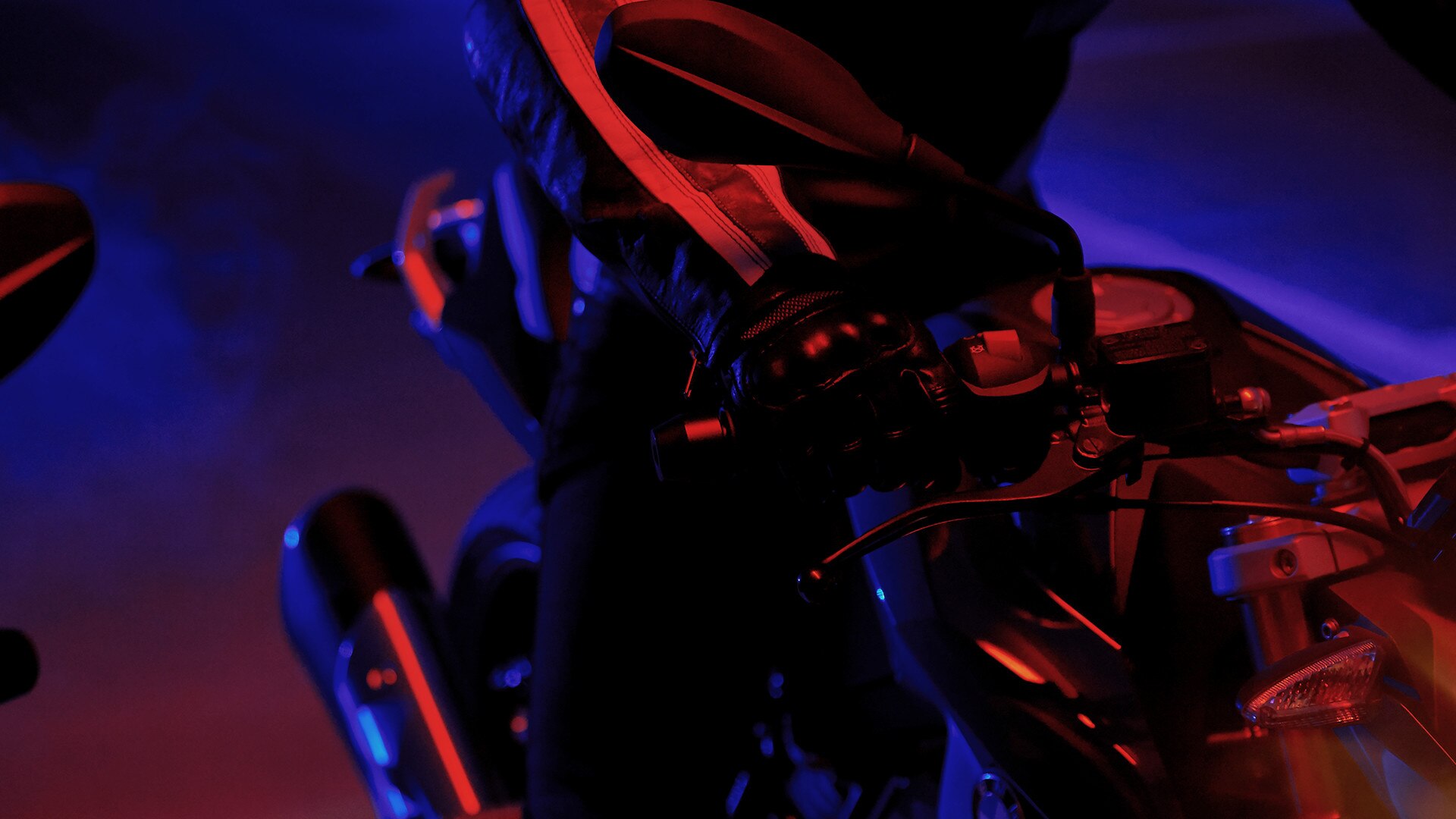 G 310 R Desafío Park 'n' Ride