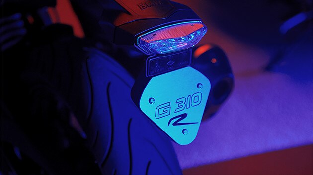 G 310 R Desafío Park 'n' Ride
