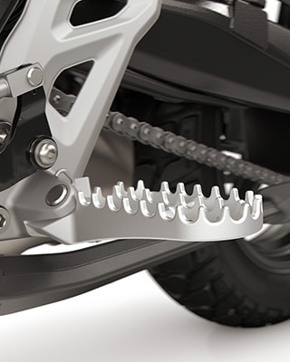 Los reposapiés enduro y el asistente de cambio Pro de la F 450 GS de BMW Motorrad