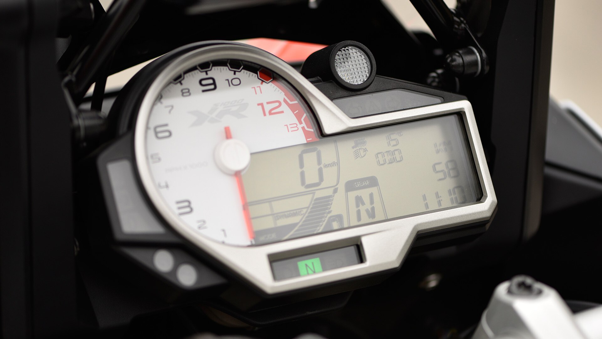 Cuadro de instrumentos multifuncional de la S 1000 XR.