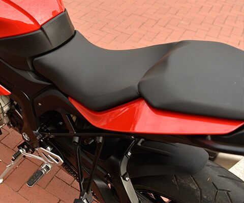 Asiento de la S 1000 XR de diseño ergonómico