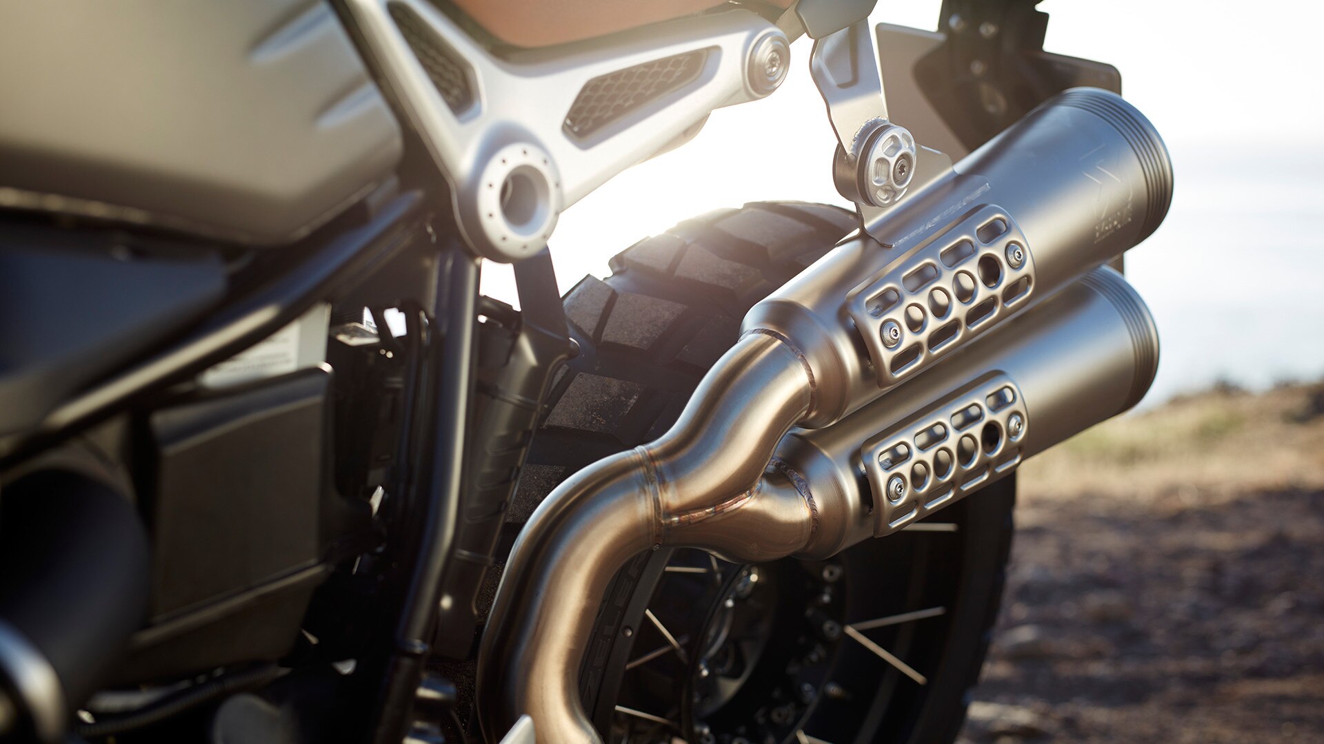 Sistema de escape de la R nineT Scrambler
