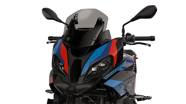 La delantera deportiva de la M 1000 XR de BMW Motorrad