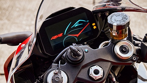 Enfoque en la rueda trasera de la S 1000 RR.