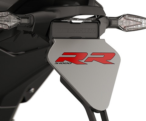 Parte trasera dinámica con soporte corto de la matrícula